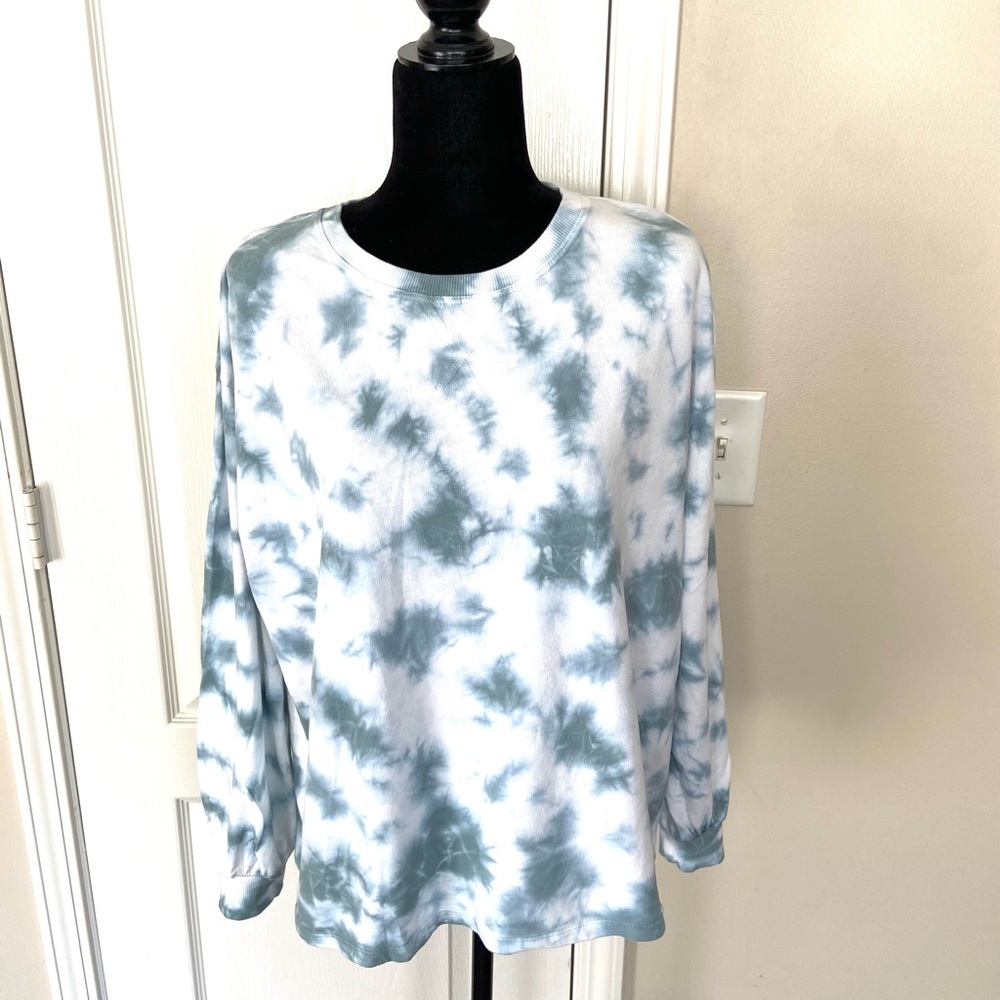 C&C California womens sweatshirt L pullover teal white tie dye long sleeve